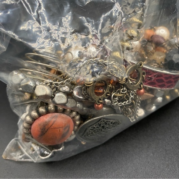 Mixed Bag Wearable and Craft Jewelry 11oz - Picture 7 of 8